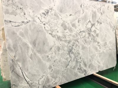 לוחות קוורץ סופר-לבן