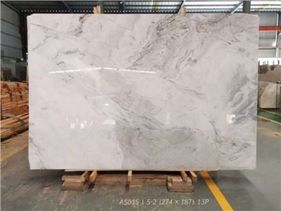 שיש לבן מפואר