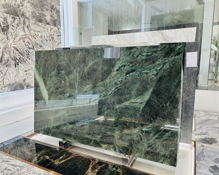 Royal Green Quartzite (3) Royal Green Quartzite (3)